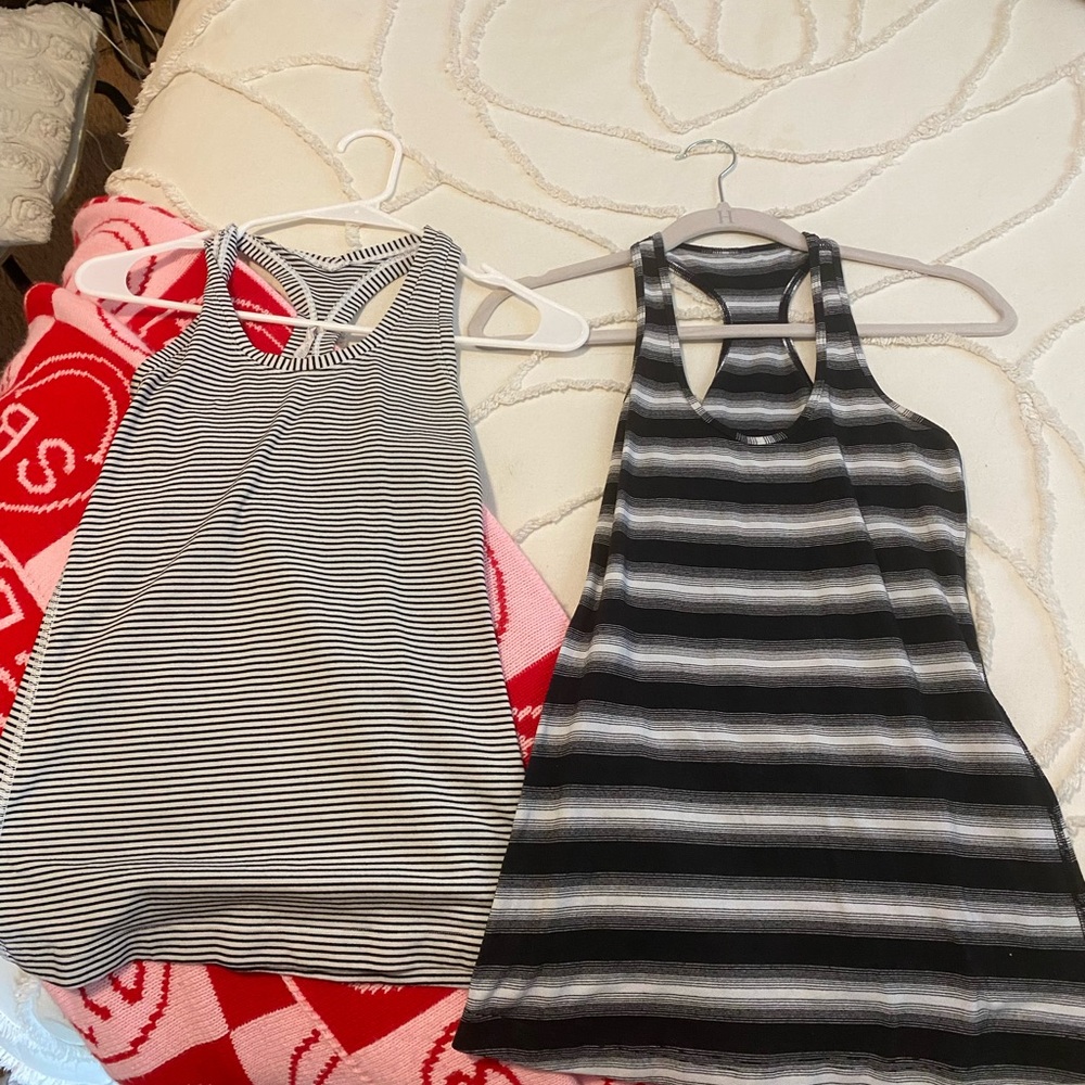 Lulu racer back top (set of 3)